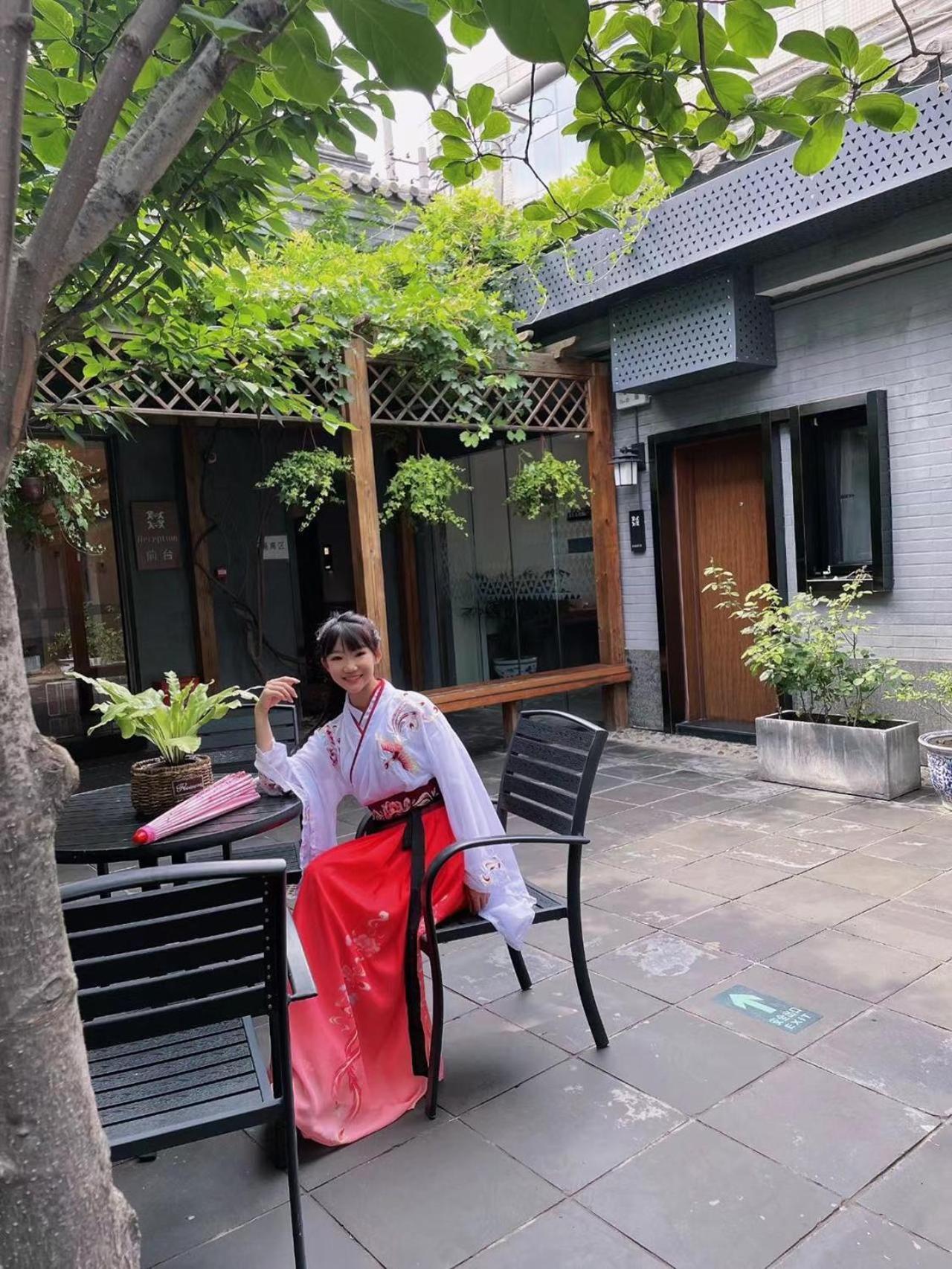 Qiuguo Hutong Courtyard Hotel Pekín Exterior foto
